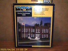 Design Preservation Models County Courthouse 12500 HO Scale Building Kit