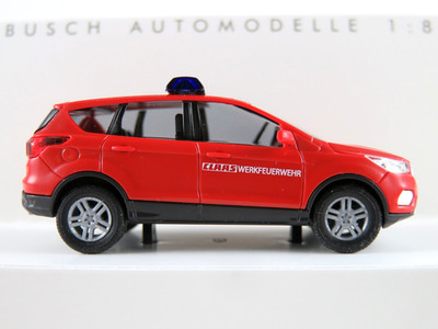 Busch 53527 Ford Kuga (2017) ''Werkfeuerwehr Claas (D) / ELW'' 1:87/H0 NEU/OVP