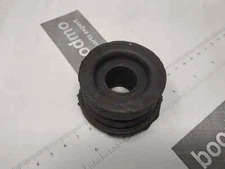 Buchse für MAHINDRA BOLERO NEO, NUVOSPORT, SCORPIO 3RD GEN, SCORPIO 3RD GEN F...