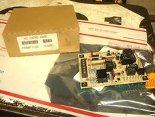 NOS Goodman PCBBF112S Intergated Control Board, 3" x 7.5" x 6.25" Lot #3