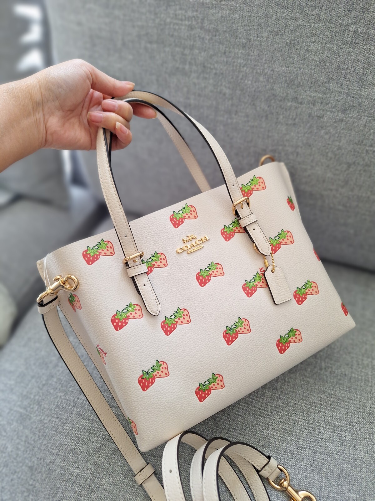 NWT Coach Mollie Tote 25 With Strawberry Print CB600 image 3