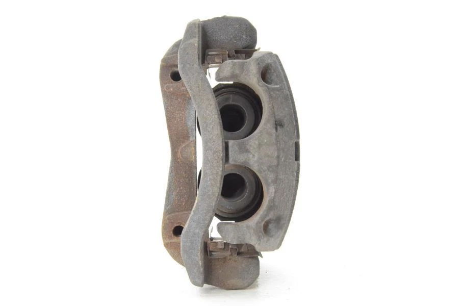 Conjunto de pinza delantera izquierda conductor Nissan Titan 2017-2021 5,6 L 4x4 Foto 2 de 4