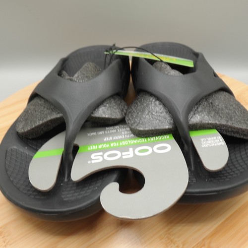 OOFOS Original Recovery Comfort Thong Flip Flop Sandals Black M 5 W 7 NWT - Picture 2 of 7
