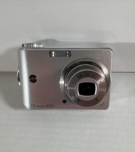 General Electric GE A730 7.0 Megapixel Digital Camera - Picture 2 of 14
