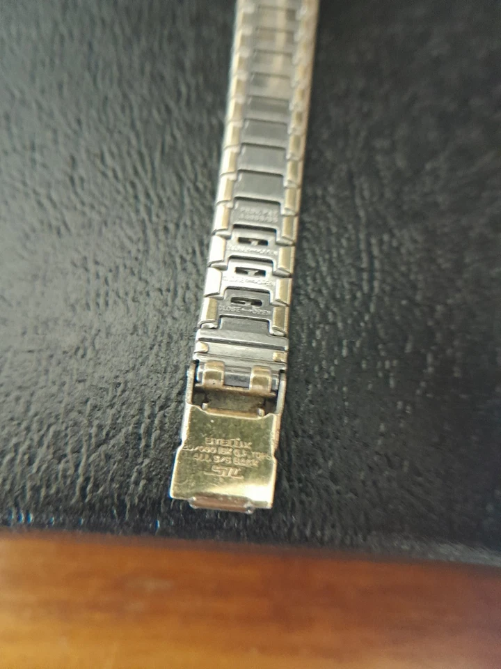 DISCOUNTED vintage GOLD 18K womens Seiko watch - image 4 of 4