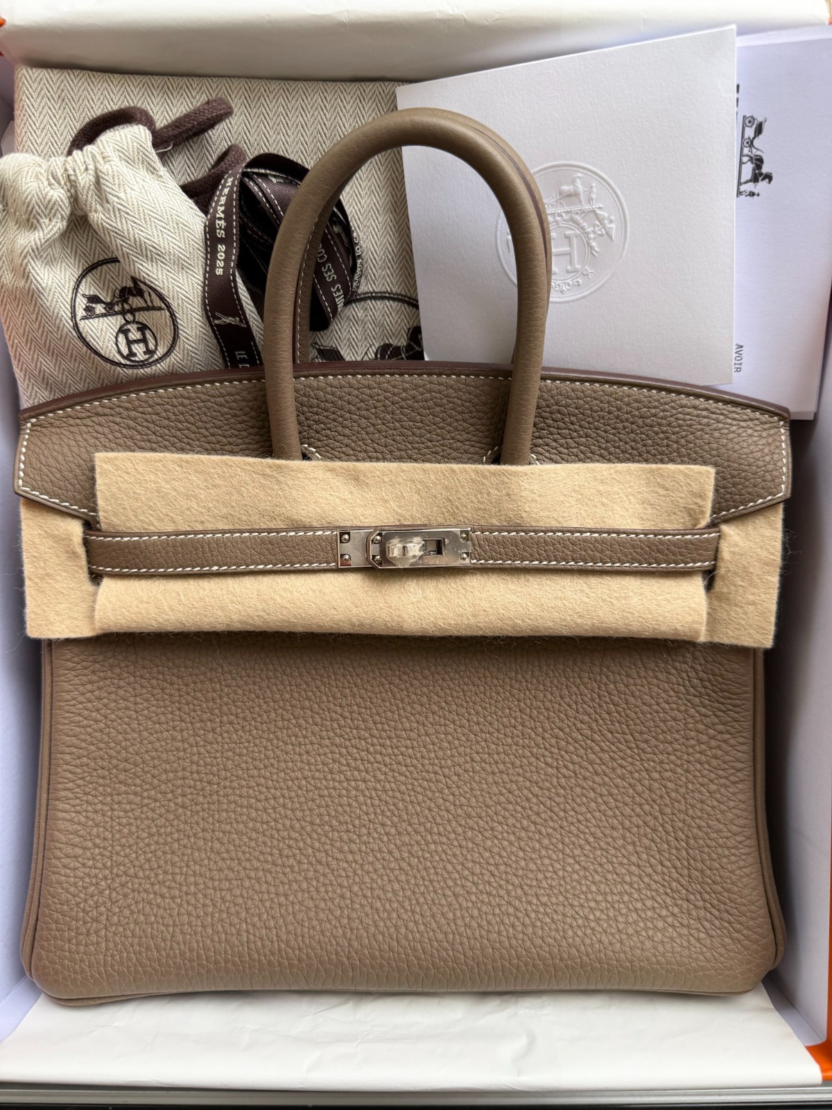 Hermès Birkin 25 Etoupe Togo PHW