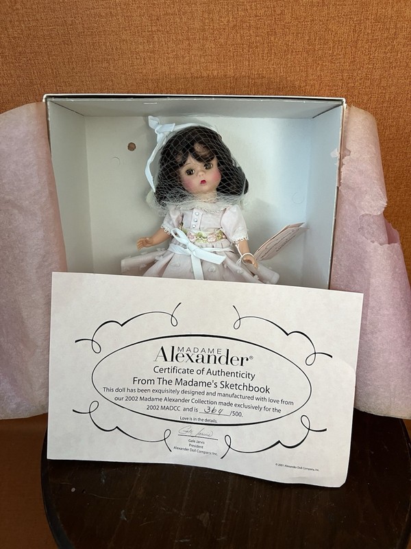Sweet 2002 Madame Alexander #34465 Sketchbook II 8" Doll NIB Brunette LE 500