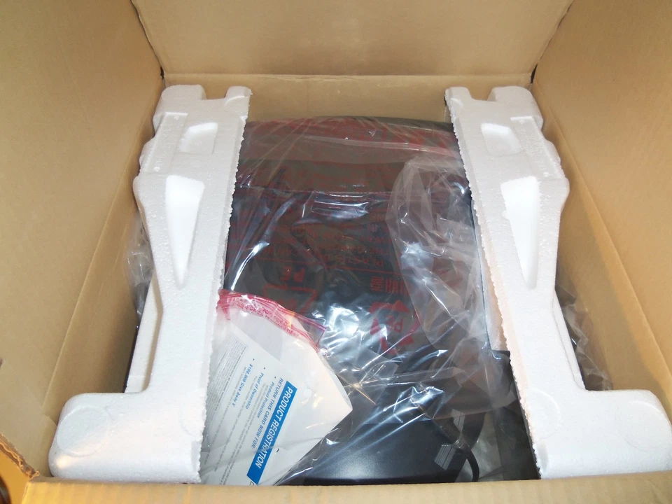 NEW Daewoo 13" TV CRT DTQ-13V5FC Color Television - Image 2 of 4