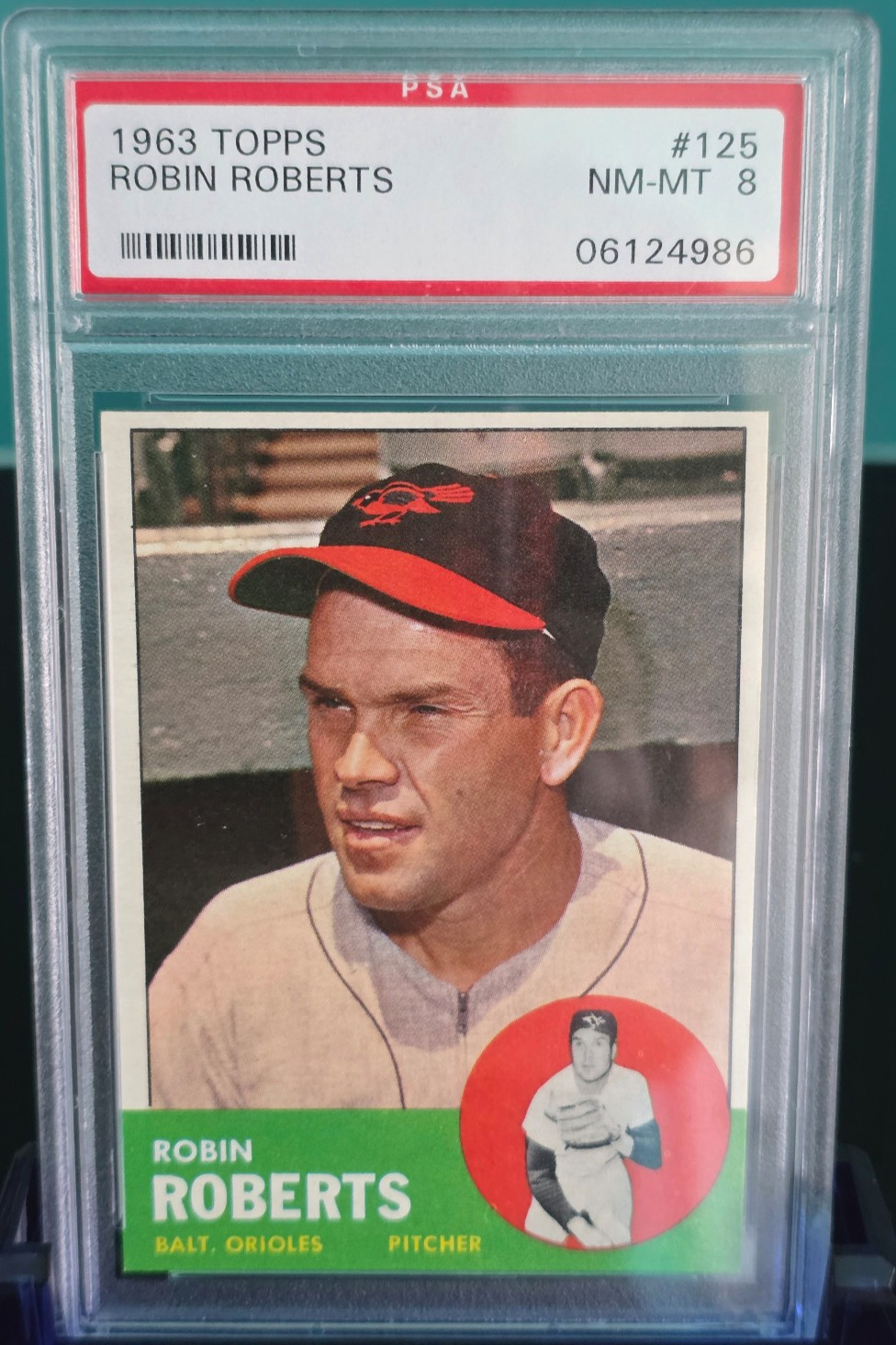 1963 Topps Baseball #125 Robin Roberts PSA 8
