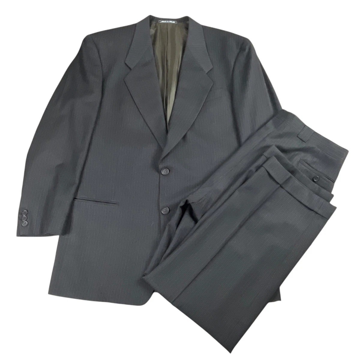 25+ Giorgio Armani Le Collezioni Indiana Men's Suits for sale