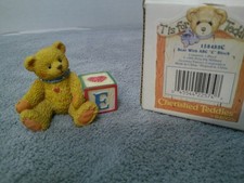 Enesco Cherished Teddies Priscilla Hillman Resin Bear Figurine 1995 E 158488E