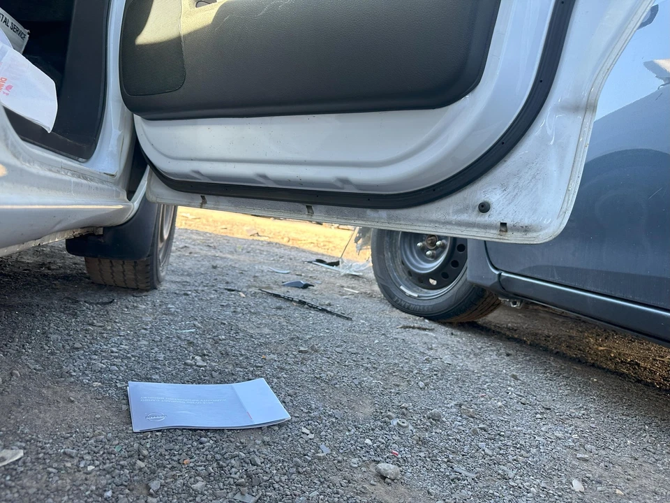 Used Front Right Door Assembly Front fits: 2015 Nissan Nv200 Cargo van electric Foto 4 de 4