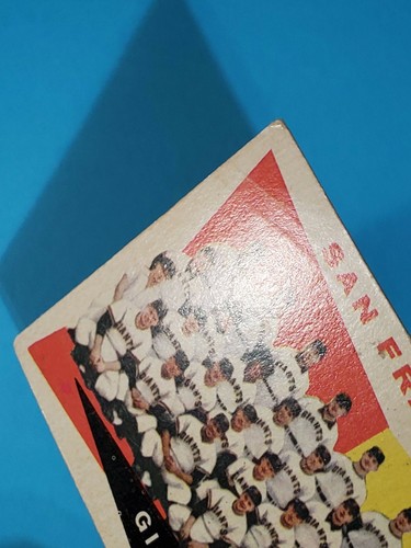 1960 Topps San Francisco Giants Team Card w/ Mays #151 GOOD several creases ⚾ - Picture 8 of 10