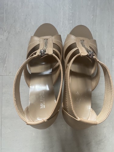 Michael Kors Berkley T Strap Open Toe Nude Sandals Size 9.5M UK 7 - Picture 3 of 19
