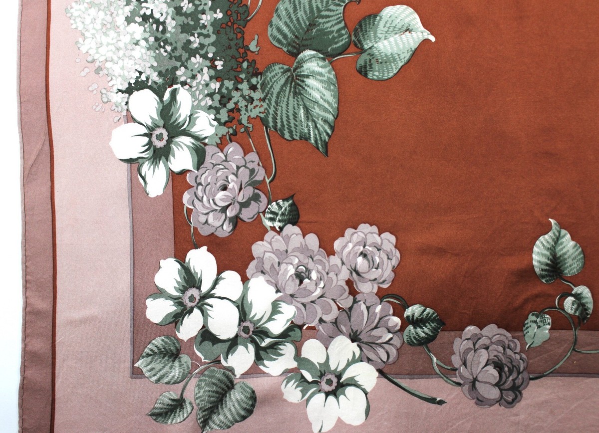 Beautiful Vintage 