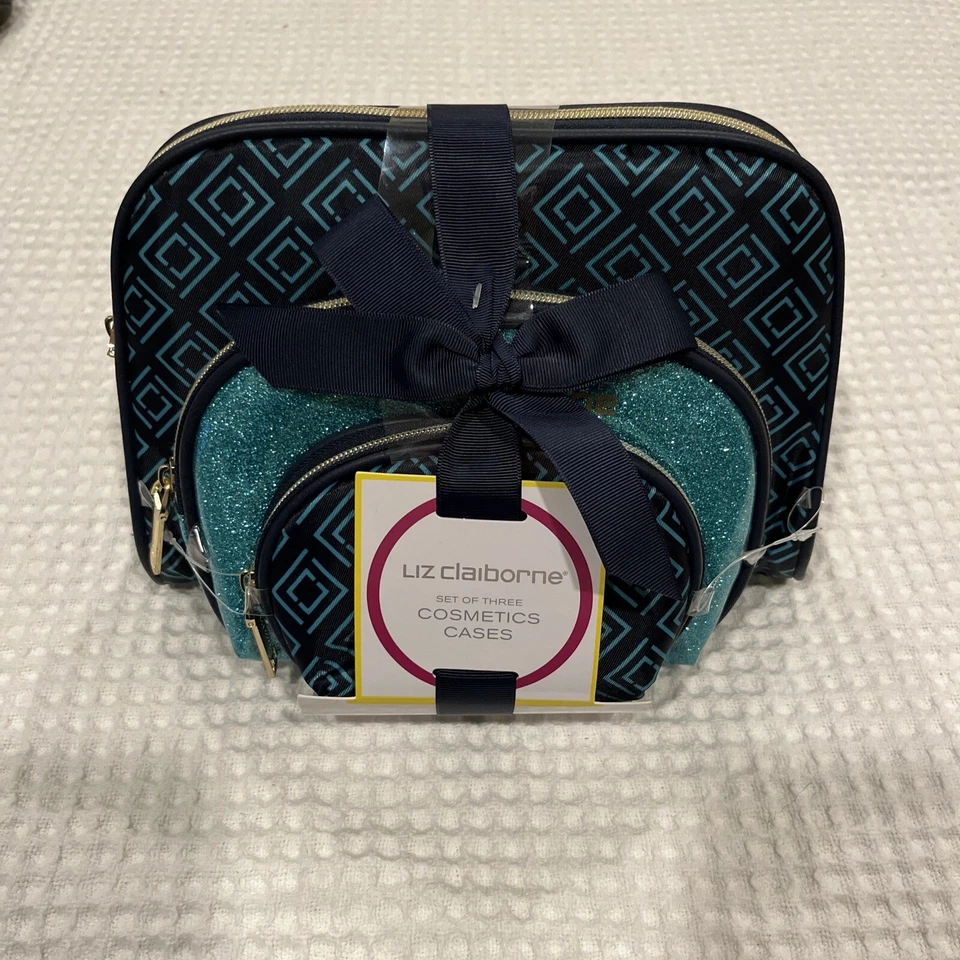 Liz Claiborne 三套化妆盒深蓝色和青蓝色全新 — 第 2/3 张图片