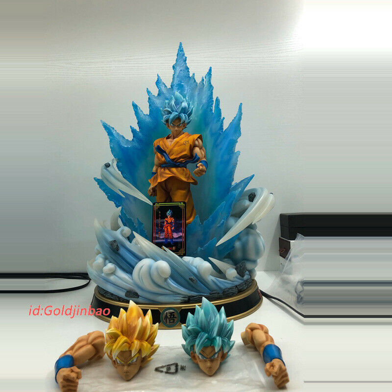 Estátua Goku SSJ Blue Battle Version Figure - Laventy