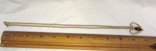 Collana Vintage AVON Royal Occasione Ciondolo Forma Cuore Tono Oro in Scatola 20" - Foto 3 di 5