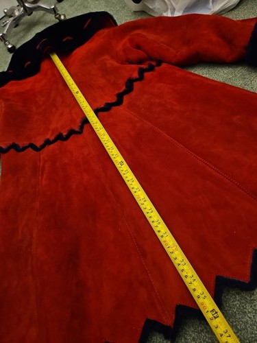 Saripel Lammfell rot Lammfell Mantel & blaue Wolle Damengröße 18 Brustumfang 42" Lesen - Bild 14 von 23