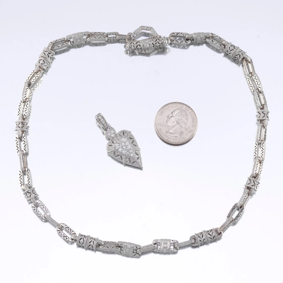 Corazón perforado de diamantes Judith Ripka con clip de papel estilo cadena Foto 3 de 4