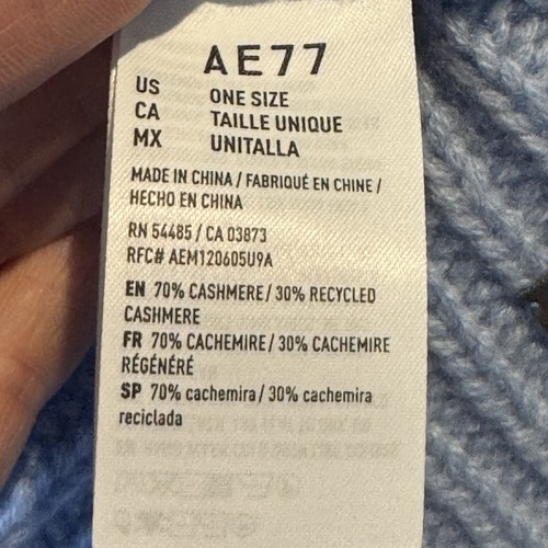 AE77 American Eagle AE Cashmere Beanie Cap Winter Hat 100% Cashmere Baby Blue - Picture 4 of 5