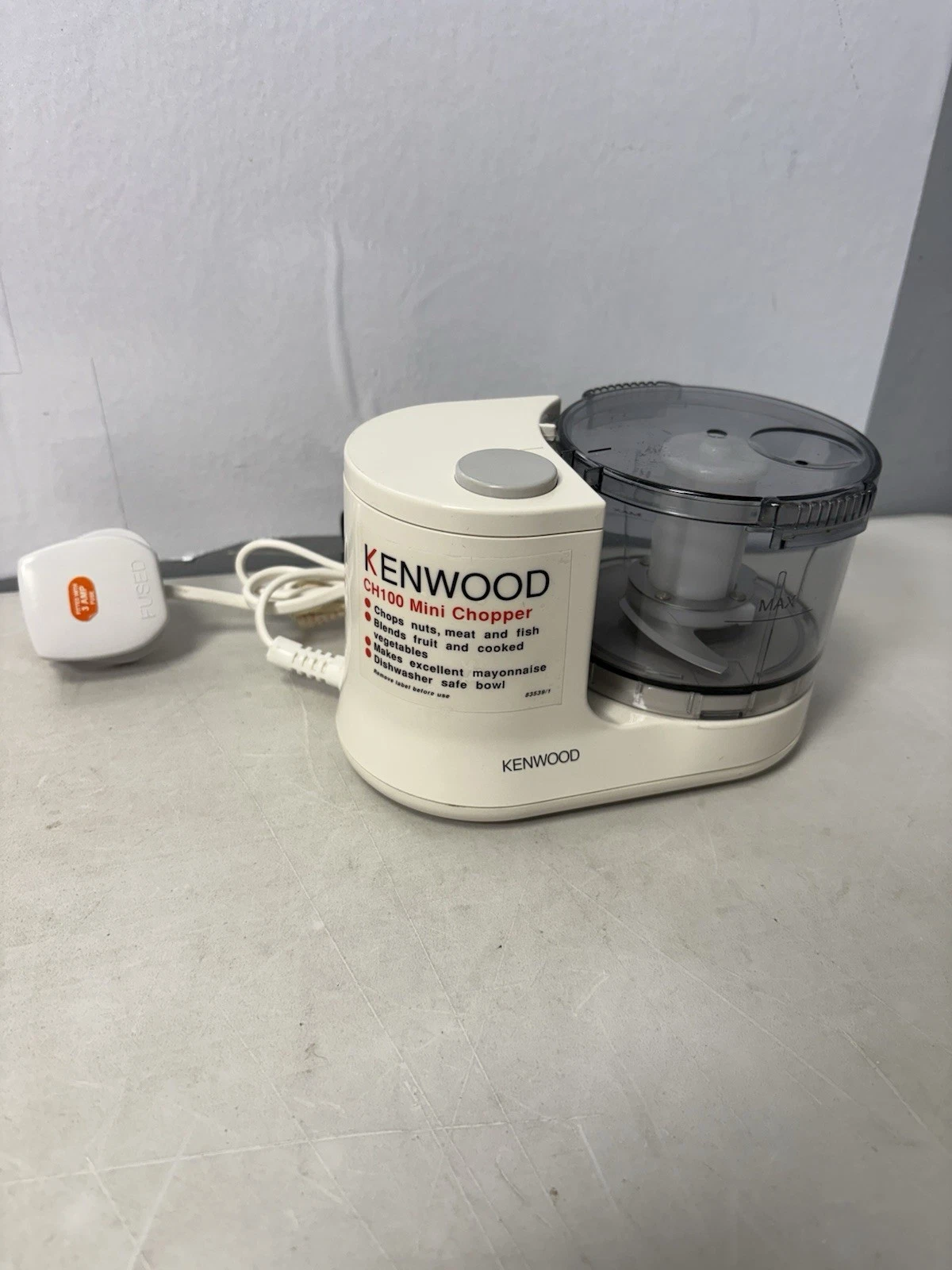 Kenwood CH100 Mini Chopper Food Processor Working. Barely Used. Clean