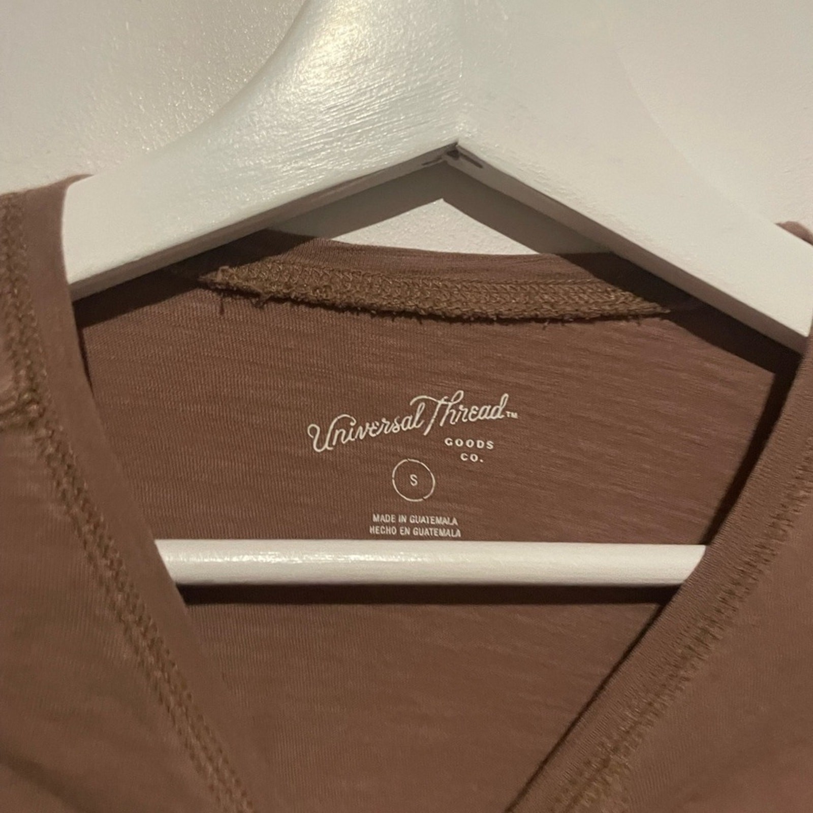 Universal Thread basic long sleeve size small - image 3