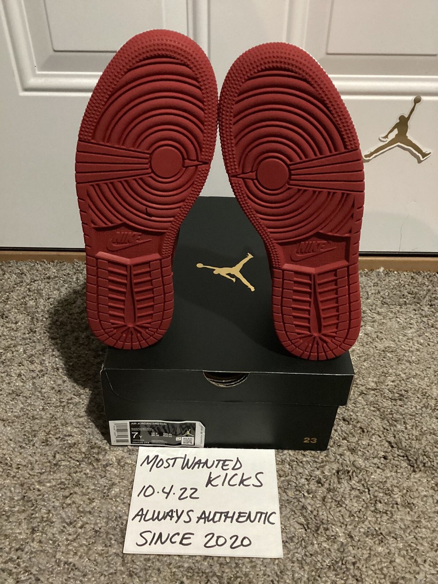 DS 2020 Nike Air Jordan 1 Mid Banned Bred Grade School Sz 7Y