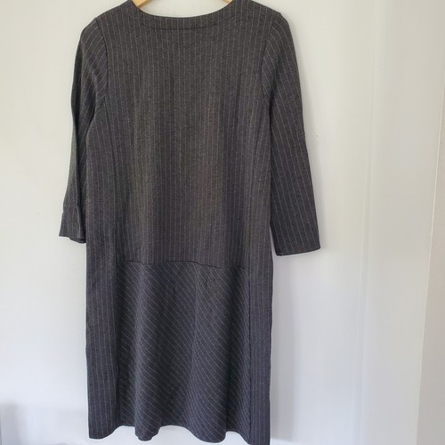 J. JILL Med PETITE 3/4 Sleeve Ponte Gray Dress Pinstripe Knit Stretch Neutral - Picture 9 of 17