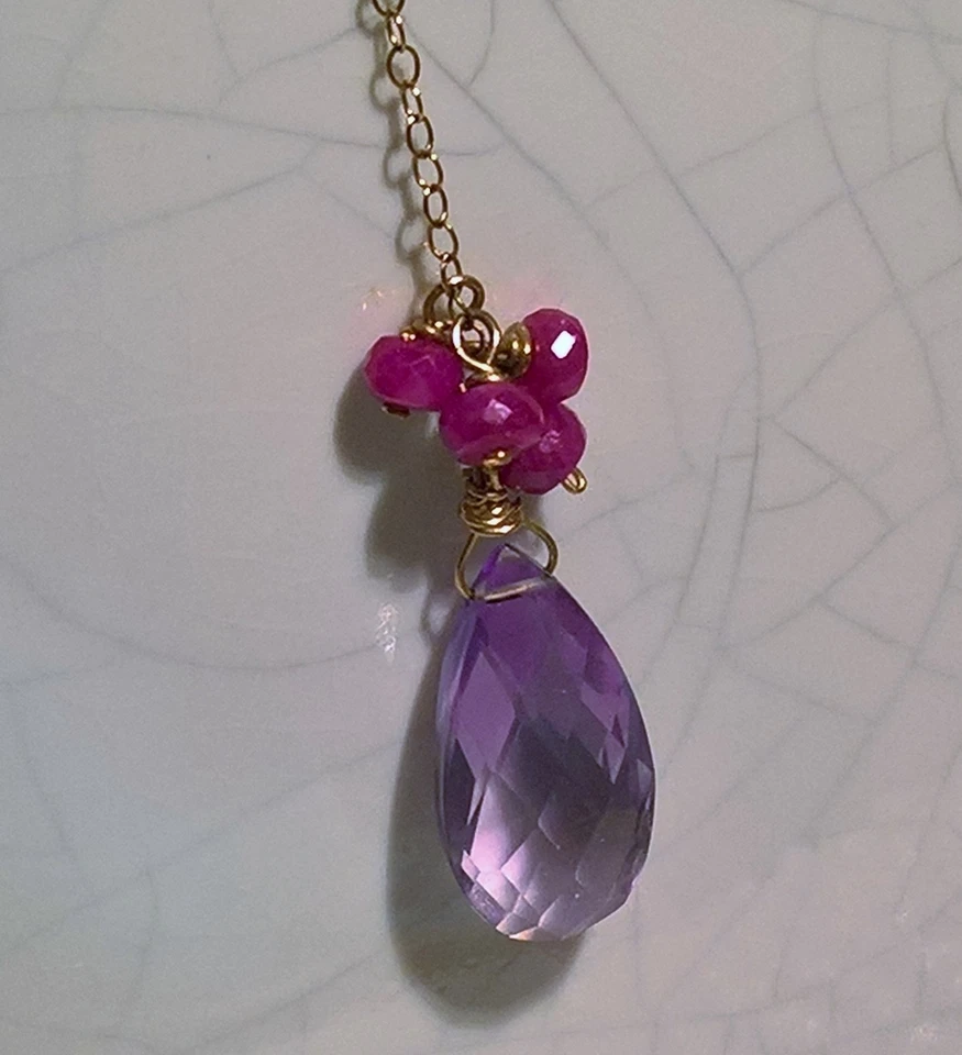 Collar Lariat Y Oro 14k Facetado Amatista Gota y Rubí 1990 De Colección Nuevo Foto 2 de 4