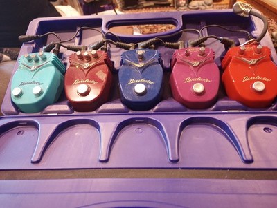 Set of 10 DANELECTRO MINI PEDALS with heavy duty pedal boards and all cords/conn