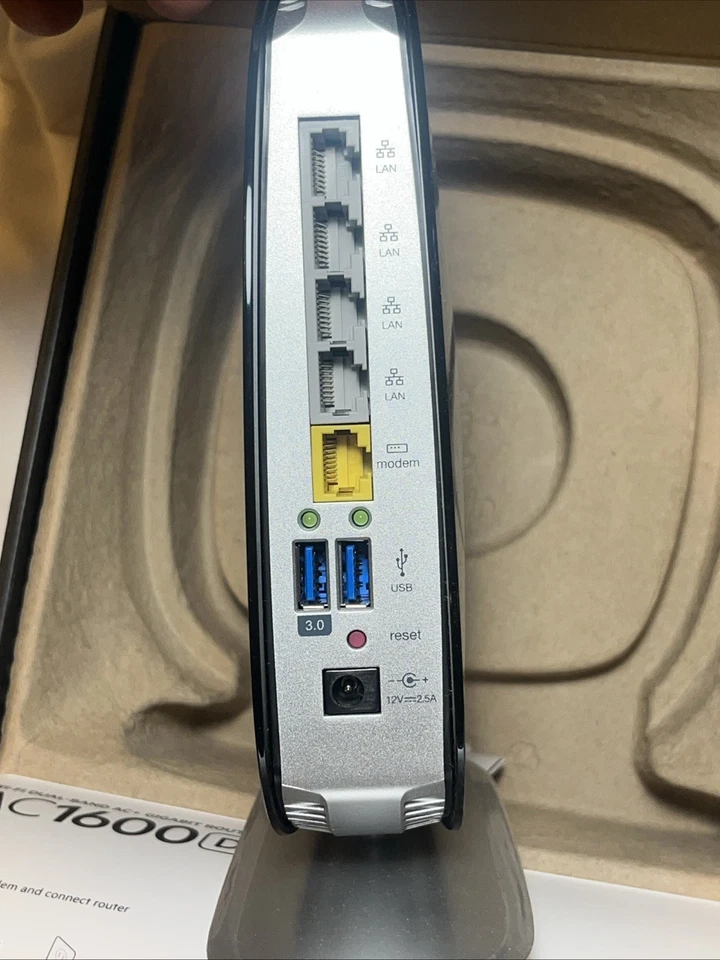 Belkin F9K1119 AC1600 DB 1.3Gbps 4xGigabit Wireless Router - Image 4 of 4