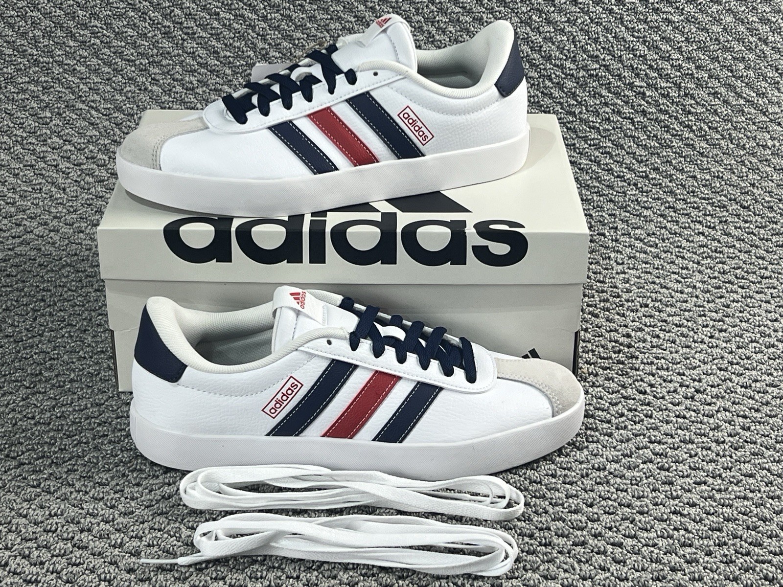 Adidas VL Court 3.0 Men’s Shoes Size 9.5 Cloud White Navy Blue Red Skateboarding