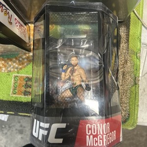 L'impressionnante transformation physique de Conor McGregor de 2015 à