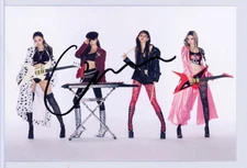 Giselle Aespa 6th Mini Rich Man Album Signed Signature Auto Autograph Postcard