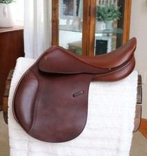 19" M Crosby Equilibrium DSL English Hunter/Jumper Saddle