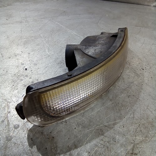 Subaru Impreza GC8 1993-1996 V1-3 Passenger/Left/NS Front Indiactor Lens !Pics! - Picture 6 of 8