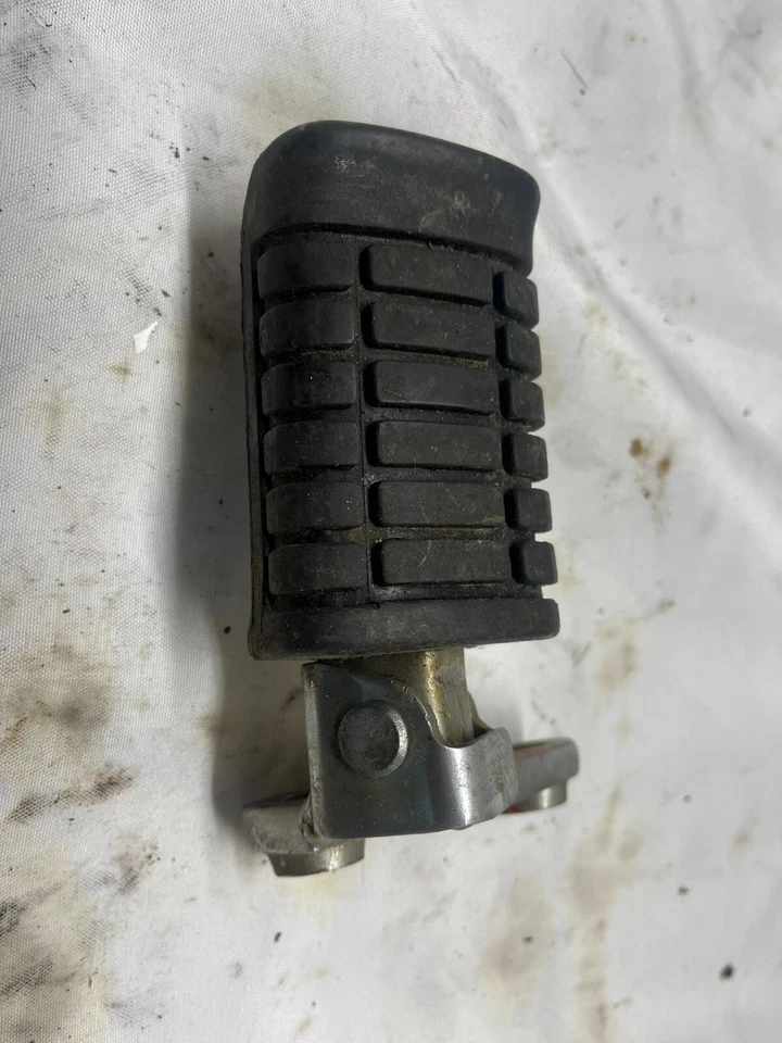 Honda V45 Magna VF700 1985 estriba Foto 4 de 4