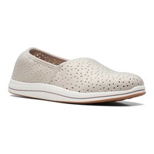 CLARKS WOMEN CLOUDSTEPPERS BREEZE EMILY LIGHT TAUPE PERFORATED FLATS - 9.0M