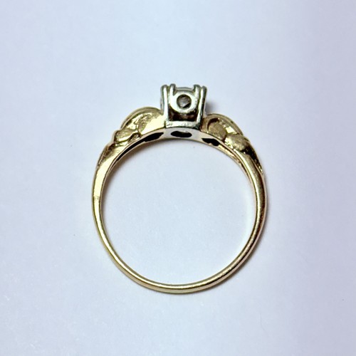 Vintage 14K Two Tone Gold 0.11ct Diamond Solitaire Size 6 Ring 2.3g - Picture 9 of 10