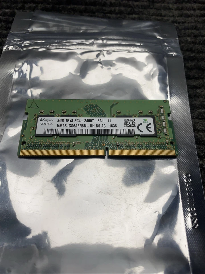 USED SK Hynix 8 GB (1x8GB) HMA81GS6AFR8N-UH PC4-2400T Laptop Memory RAM - Image 2 of 4
