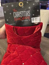 The Christmas Shoppe Red Velvet Tree Skirt Gold Sequin Piping 50 New With Tag