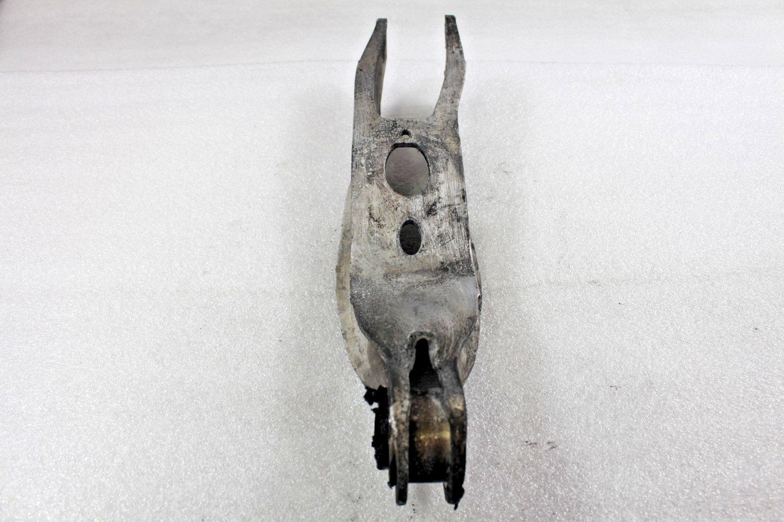 Lamborghini Urus, Rear Lower Control Arm, Fire Dmg, Used, P/N 4M0505311J