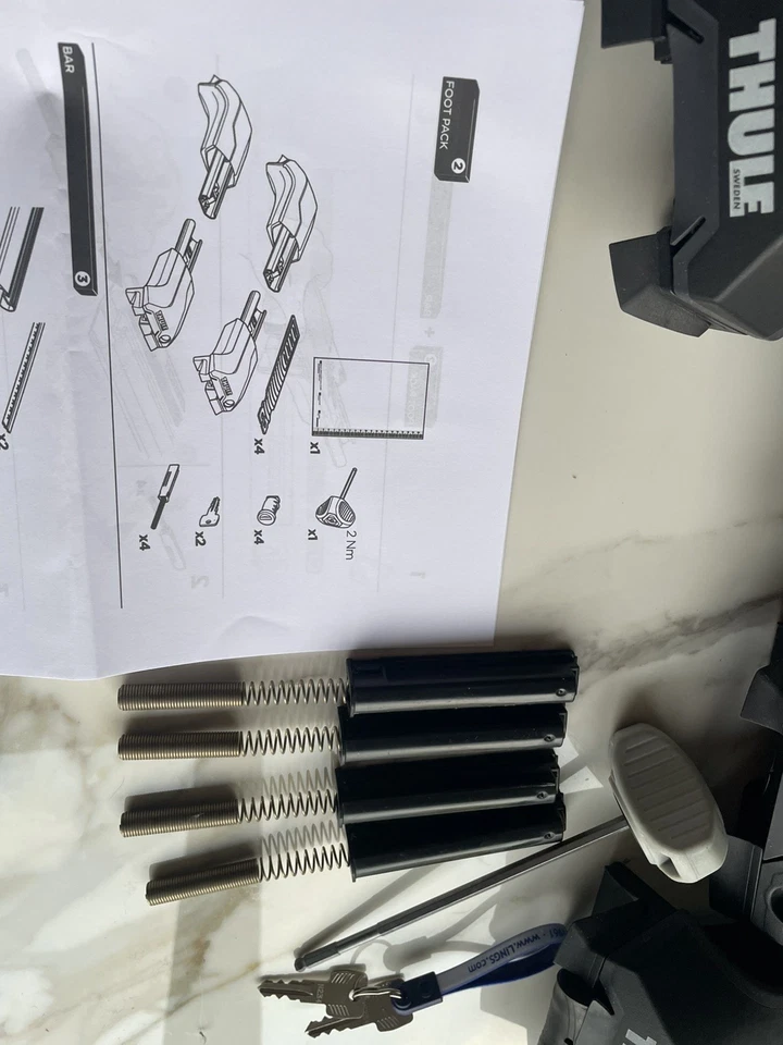 Thule evo Edge Raised Rail Foot Pack 7204. Excellent condition. - image 2 of 4