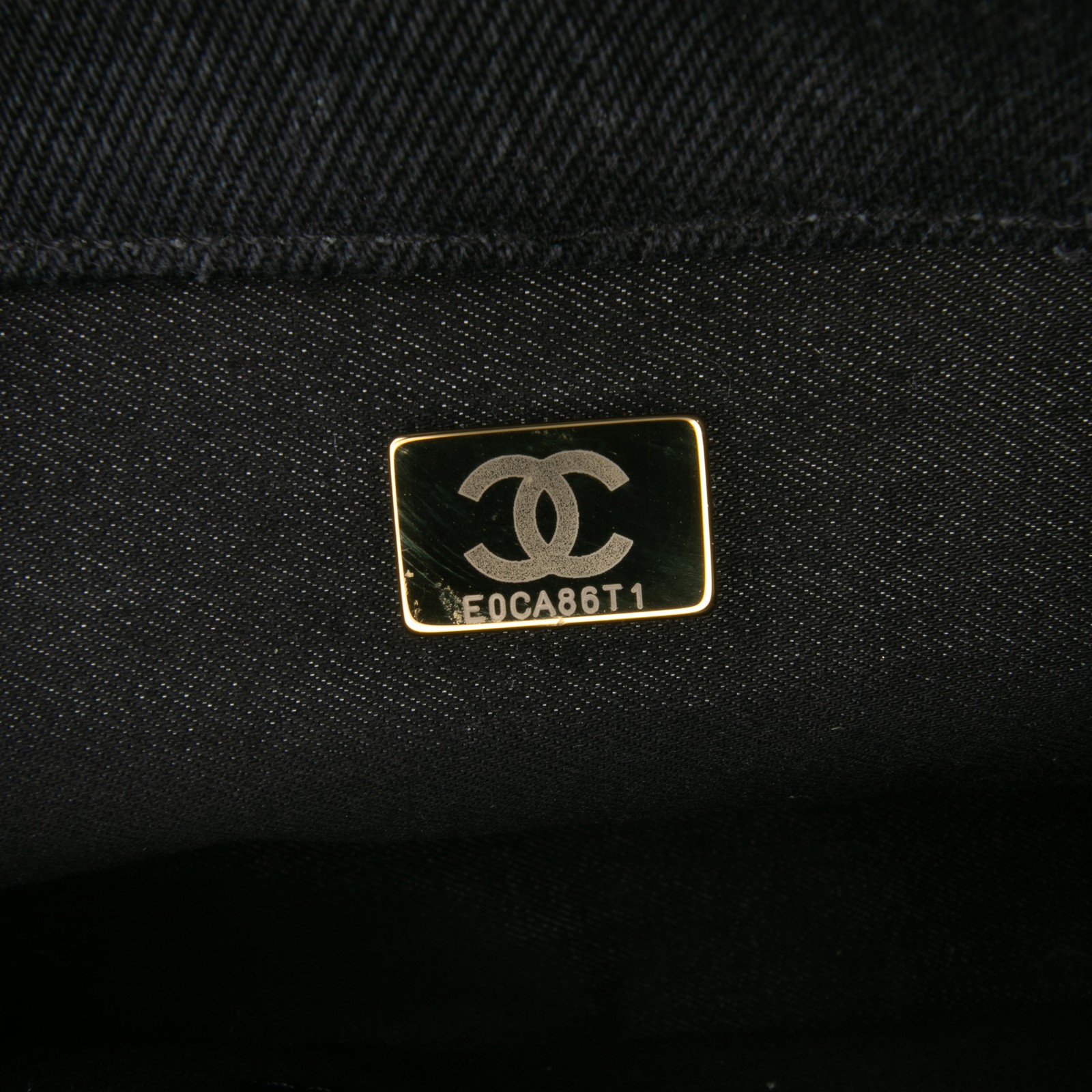 Authenticated Chanel Mini Rectangular Quilted Den… - image 6