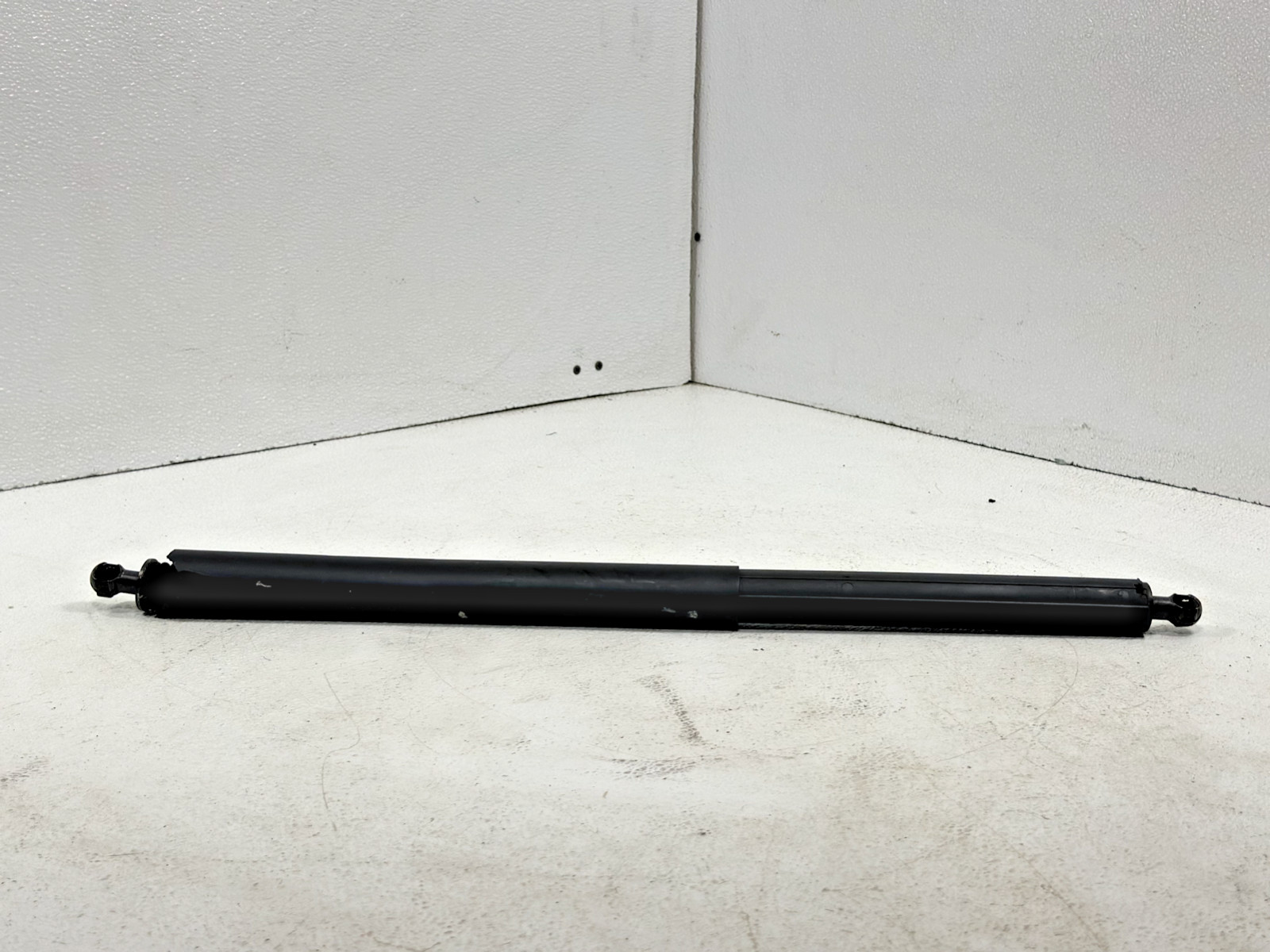 2015-2021 MCLAREN 570S LEFT FRONT DOOR STRUT SHOCK LIFT CYLINDER 13A5296CP OEM