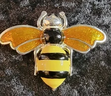 Vtg MJ Ent. Silver Tone Bumble Bee Enamel Brooch 2"x2.25 Pin Pendant Bug Insect