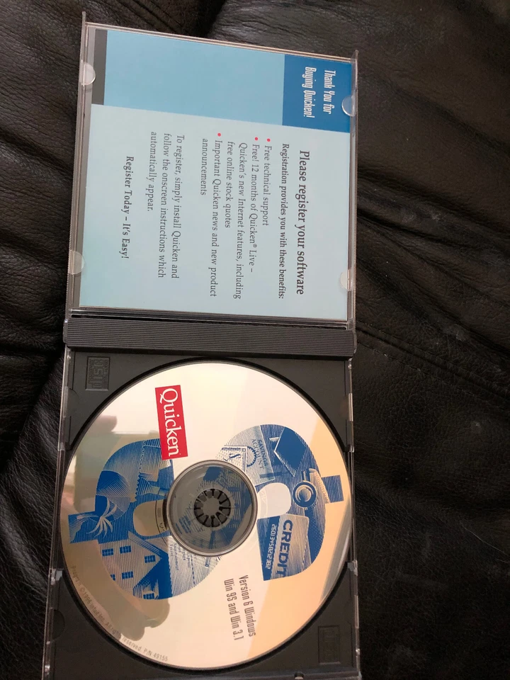 Quicken Deluxe '98 - COMPLETE RETAIL w/ CD, Manuals, NO CODES - Image 4 of 4