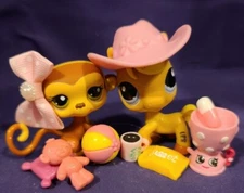 Authentic Littlest Pet Shop LPS Halloween Monkey Horse #1080 #1081 Green Yellow
