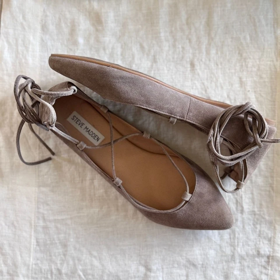 Steve Madden Eleanore Suede Lace-Up Pointed Toe Flat Fawn | 9.5 - Image 4 of 4
